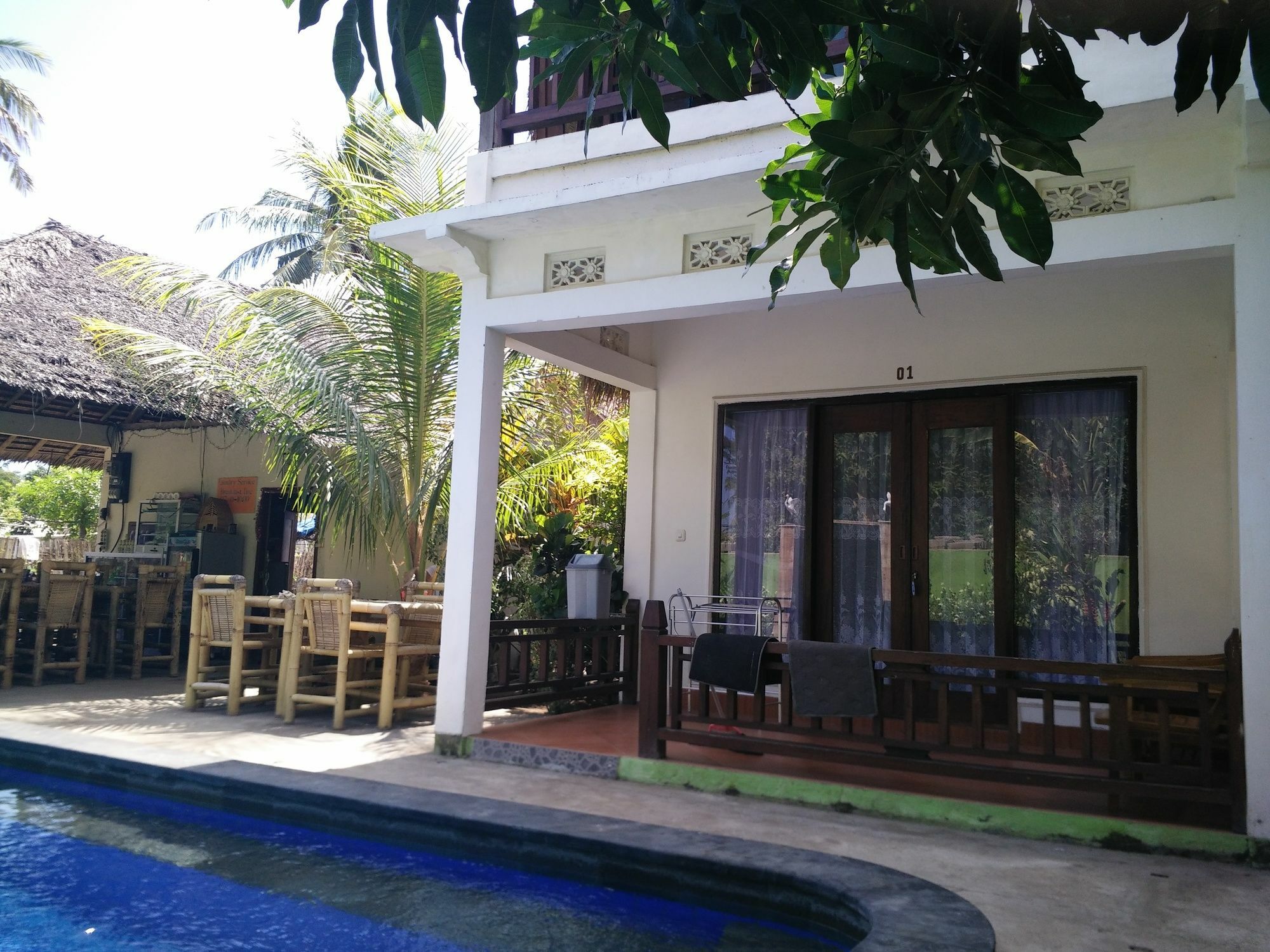 Susan Bungalow Hotel Gili Air Exterior photo