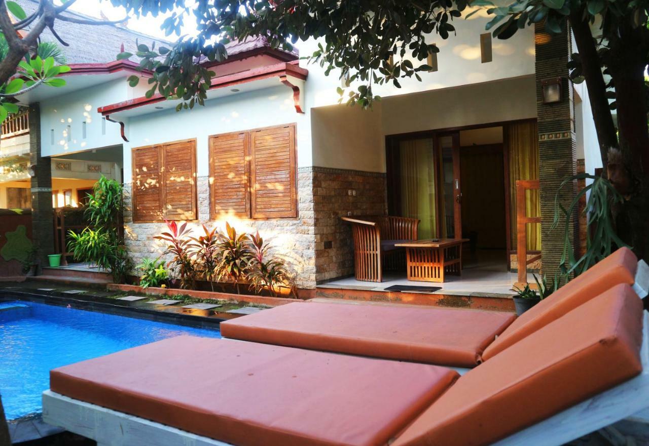 Susan Bungalow Hotel Gili Air Exterior photo