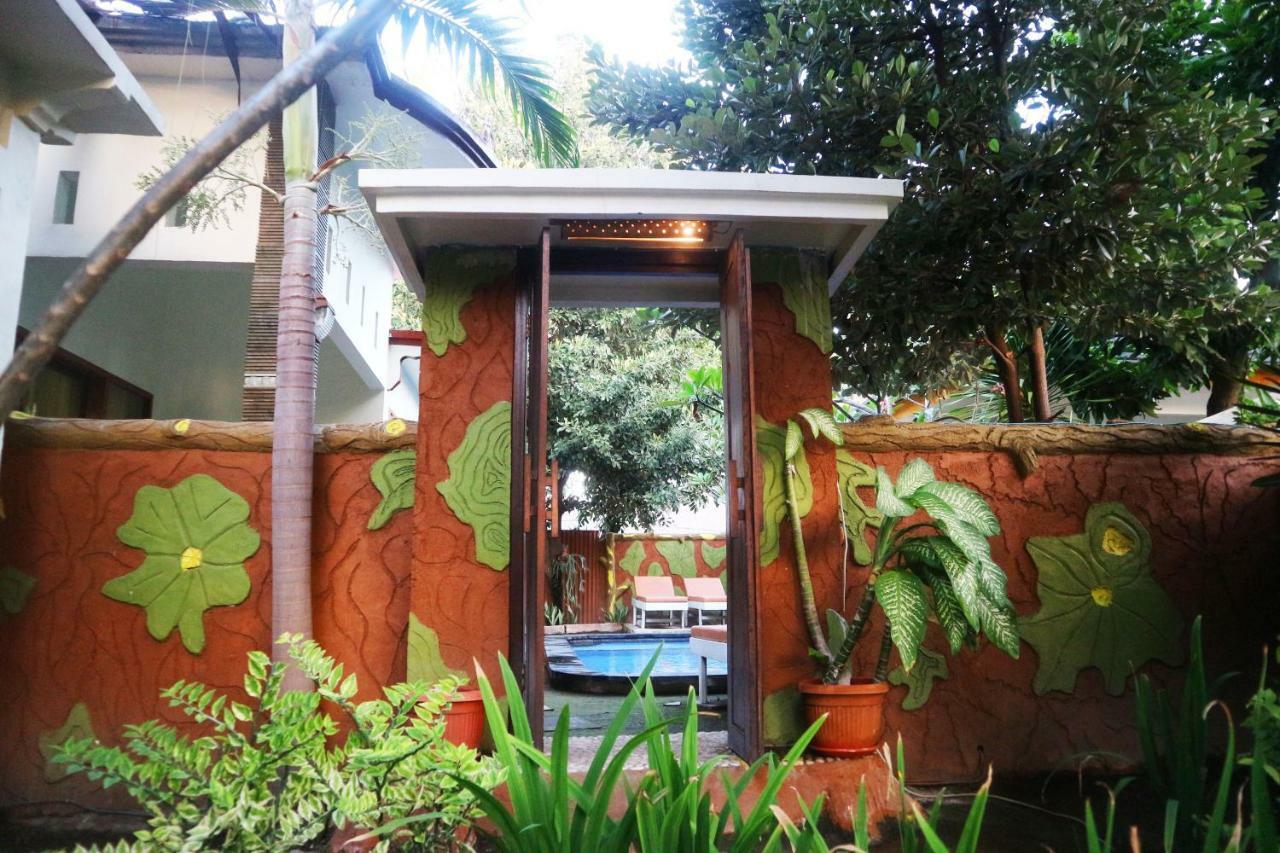 Susan Bungalow Gili Air Exterior photo