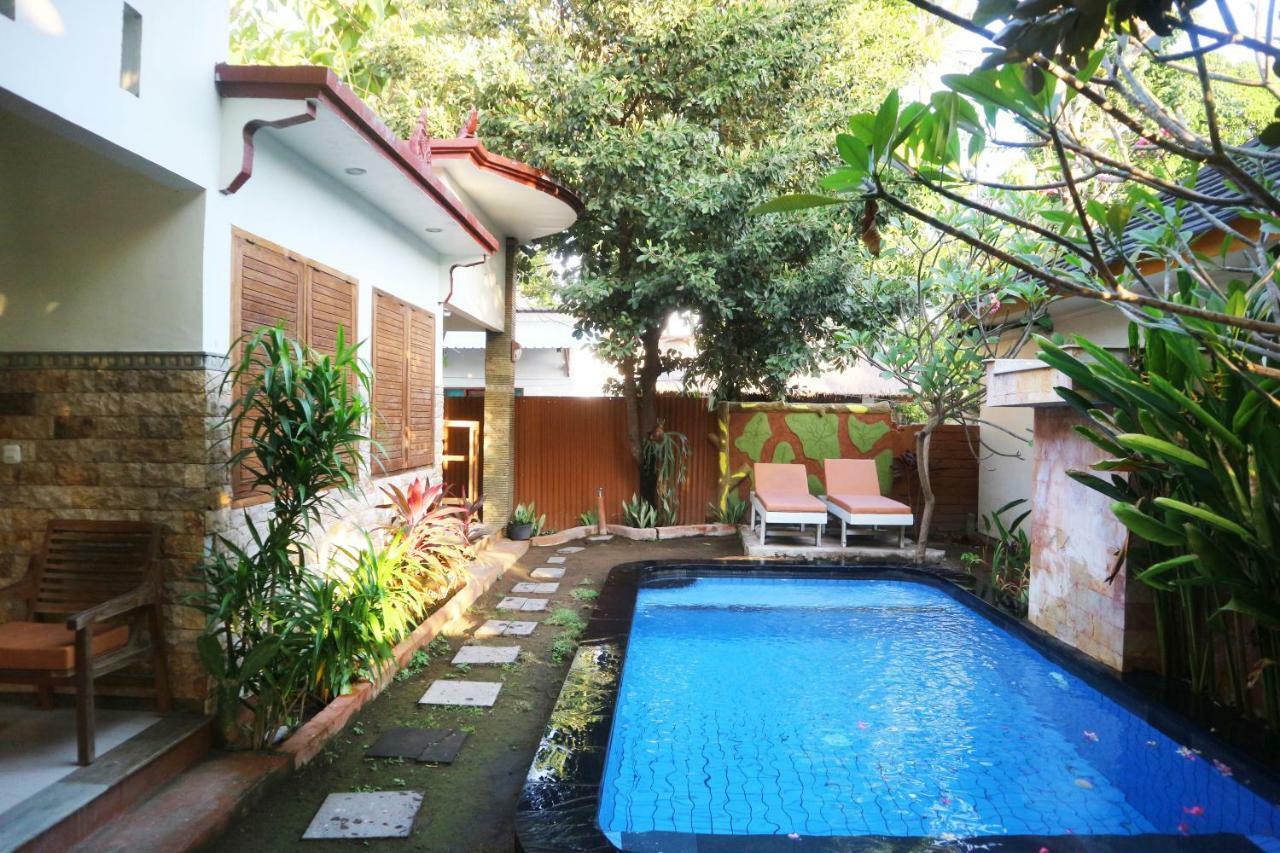 Susan Bungalow Gili Air Exterior photo